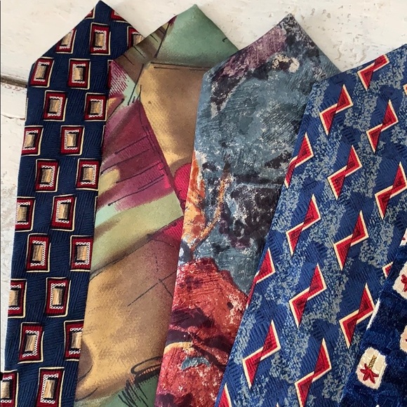 Collection of Men’s Ties+Tie Rack. - Picture 2 of 10